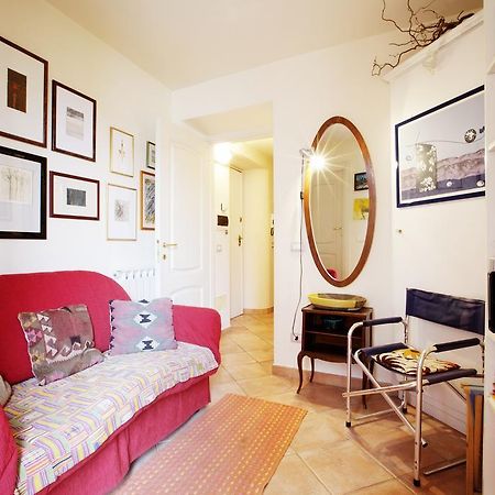 Topazio Levanto Kamer foto